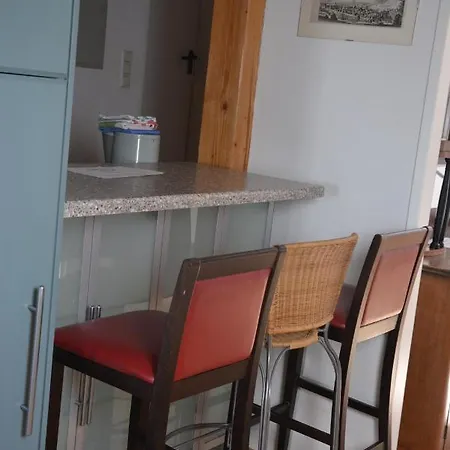 Appartement Dachgeschossapartment Fur 9 Personen - #129844 Graz